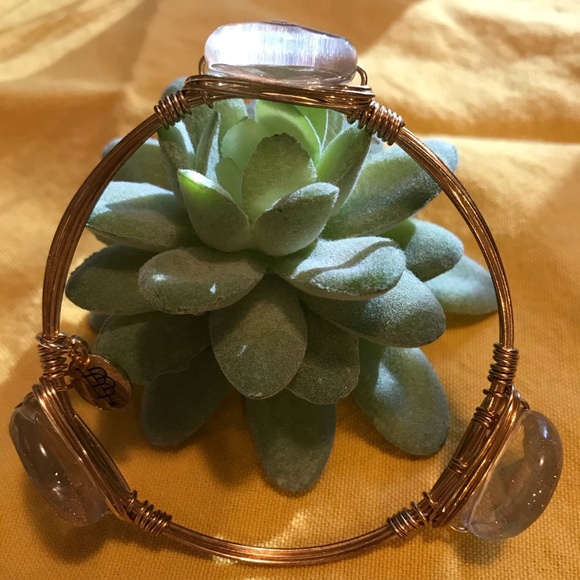 Bourbon And Boweties Gold Wrap Bangle Bracelet - Picture 3 of 8